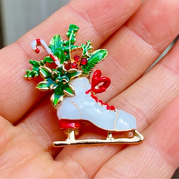 Pair of Christmas Brooch Ice Skate Brooch Red Ice Skate Pin Christmas Pin - Picture 3 of 5